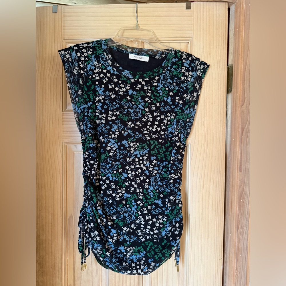 Nine West Floral Ruched Sleeveless Top Women’s Large